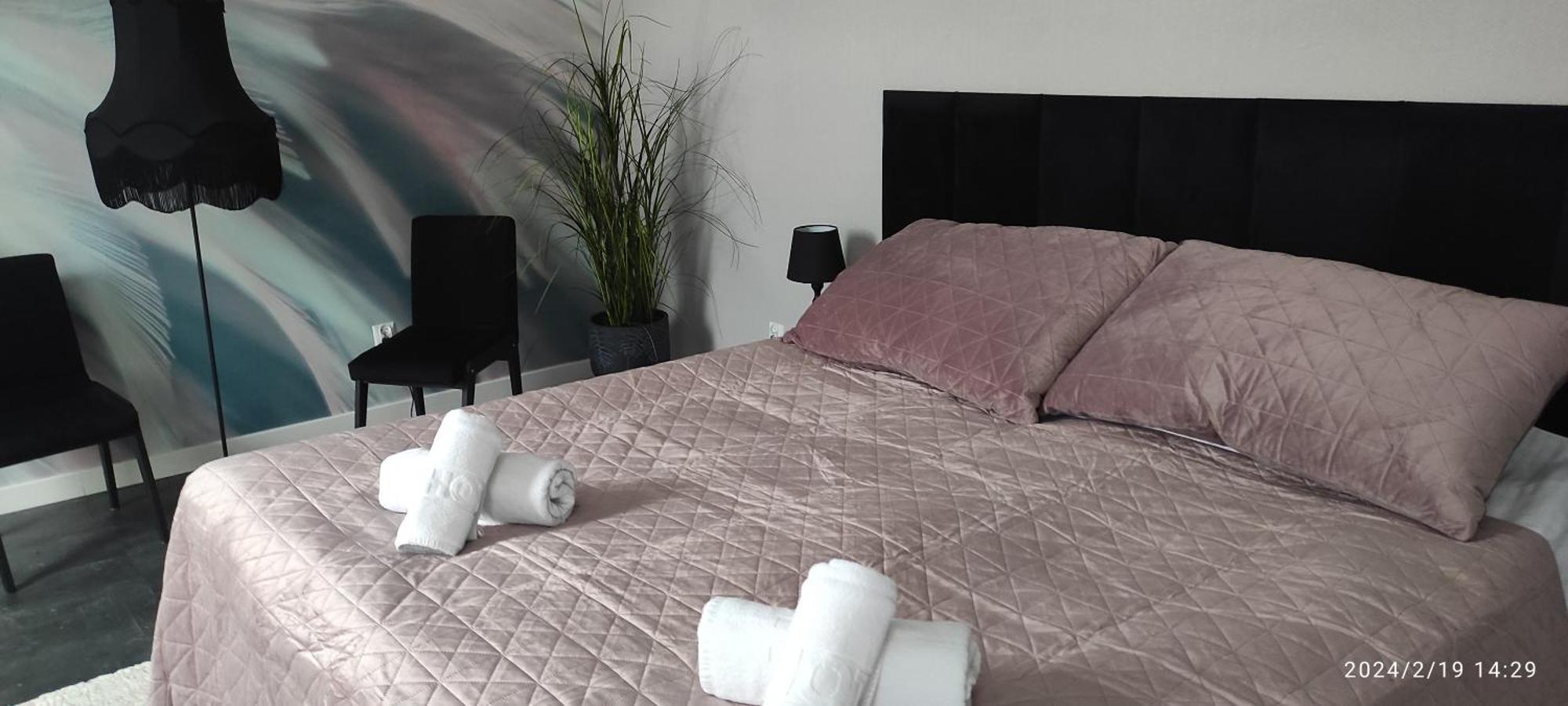 Harmonica Premium Apartment Nowy Sacz Room photo