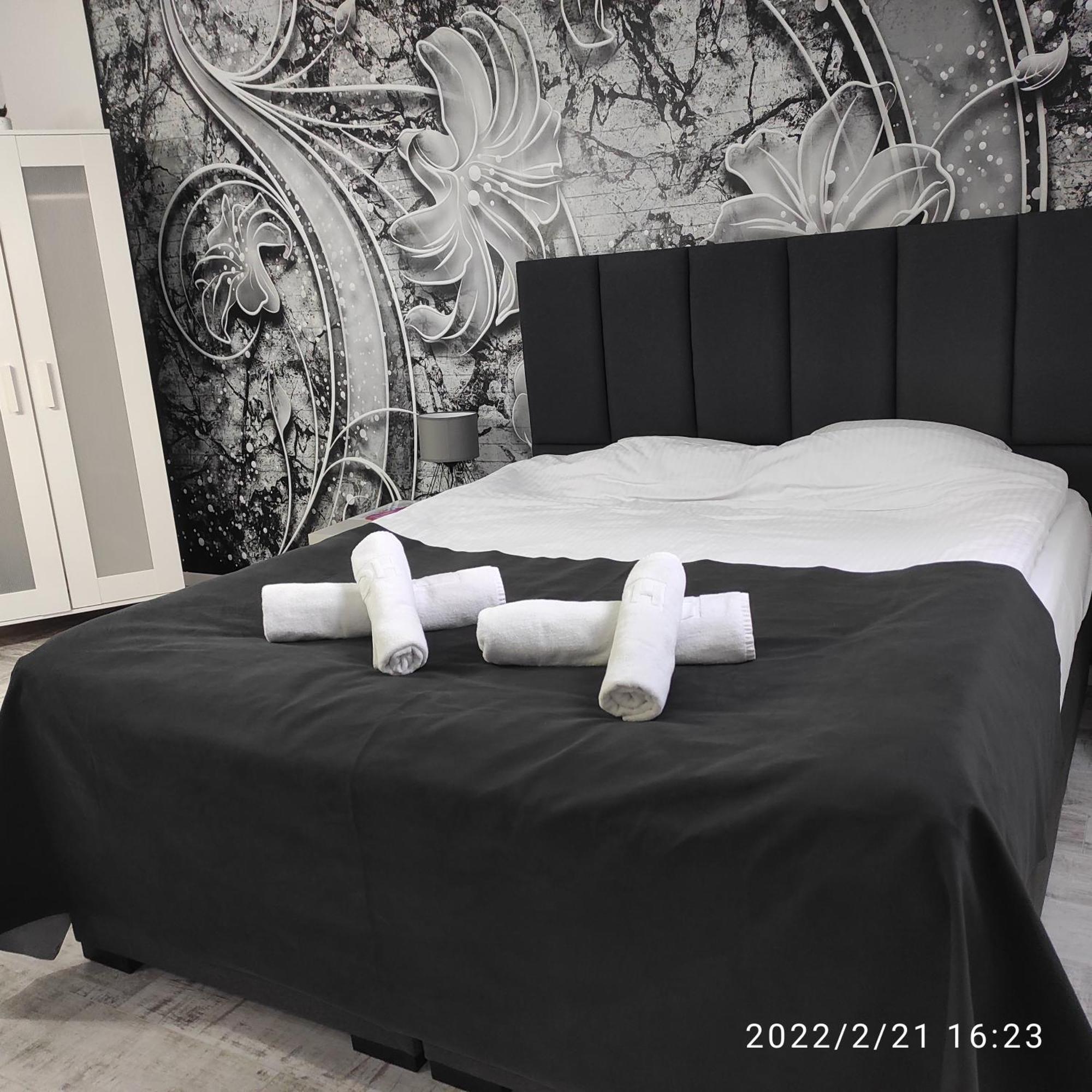 Harmonica Premium Apartment Nowy Sacz Exterior photo